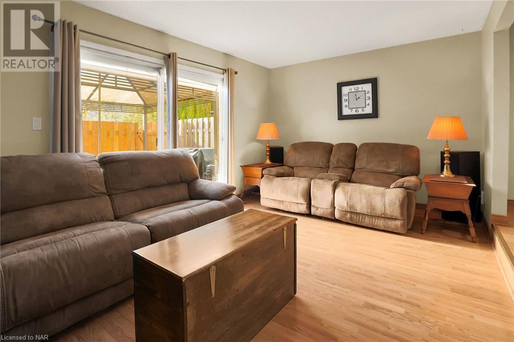242 LAKEPORT Road
