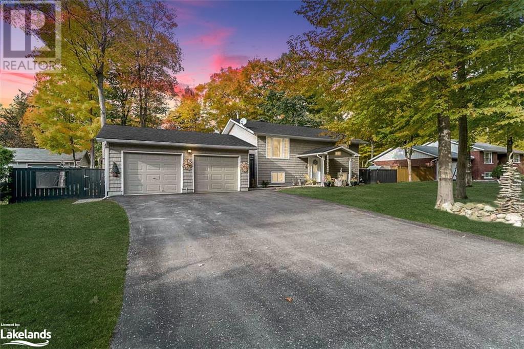 Homes For Sale Danielle Dorion & Vanya Gluhic Real Estate