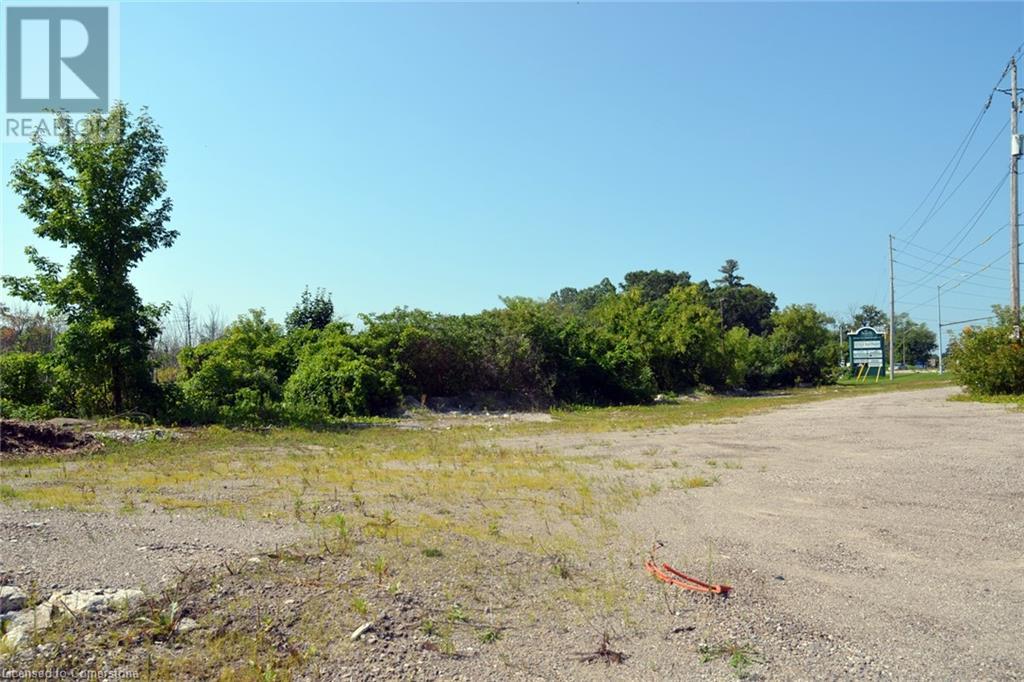 458 QUEENSWAY Highway W