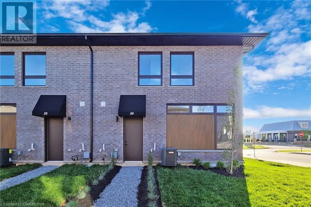 39 WELLSPRING Way
