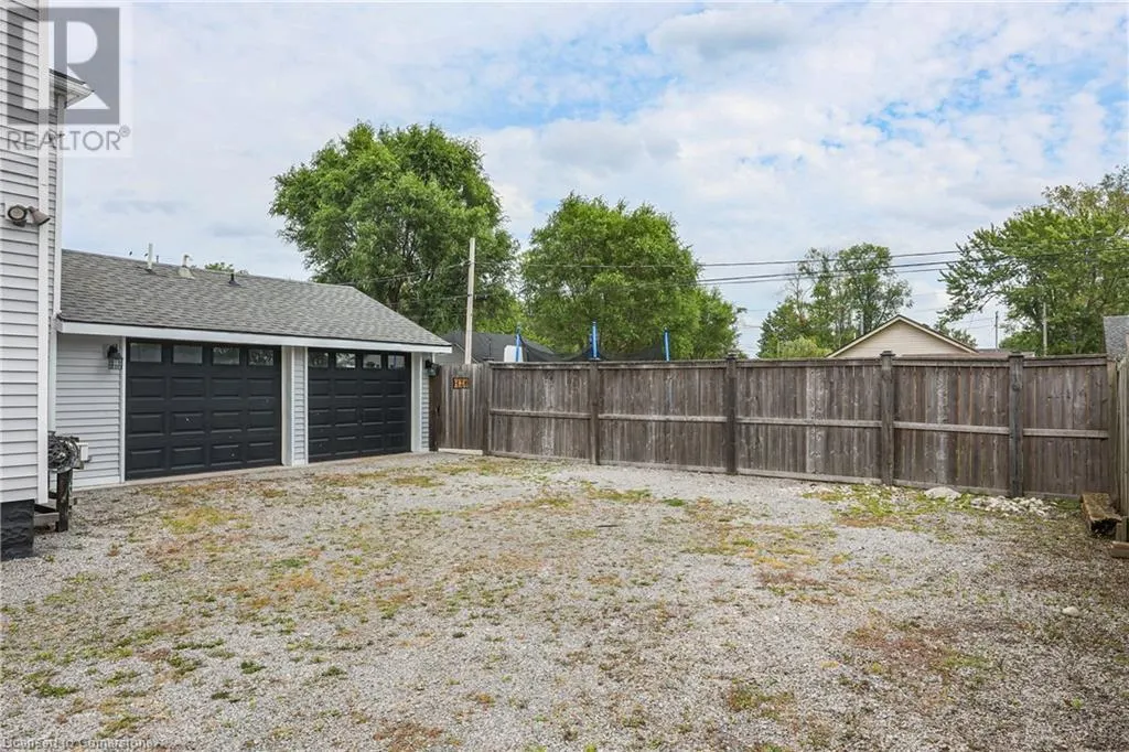 456 LAKEVIEW Road
