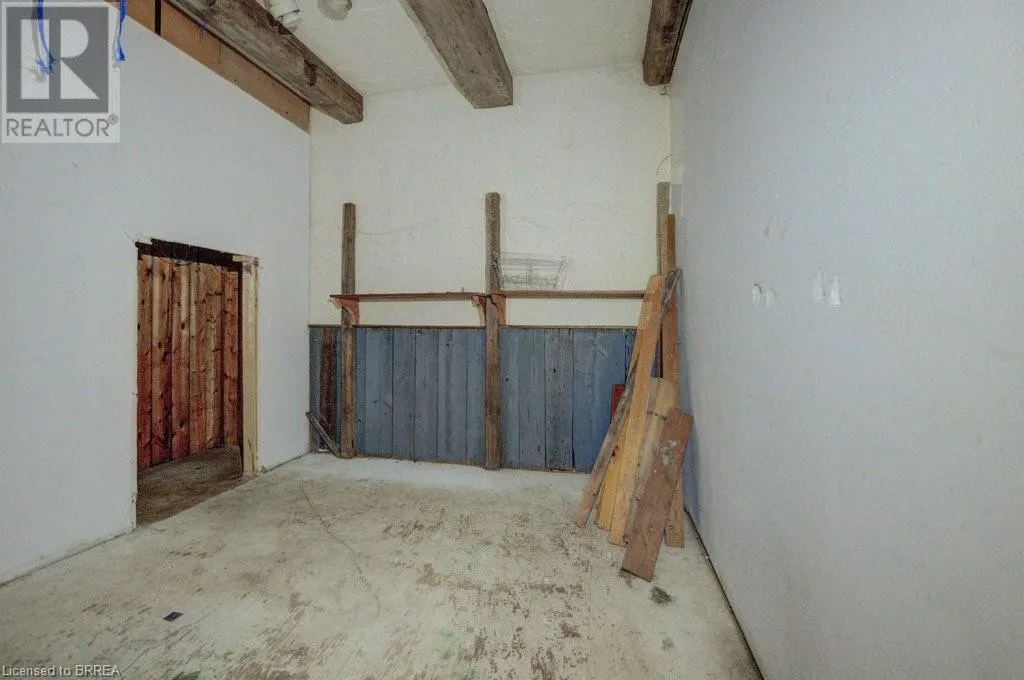 36 NORFOLK Street S