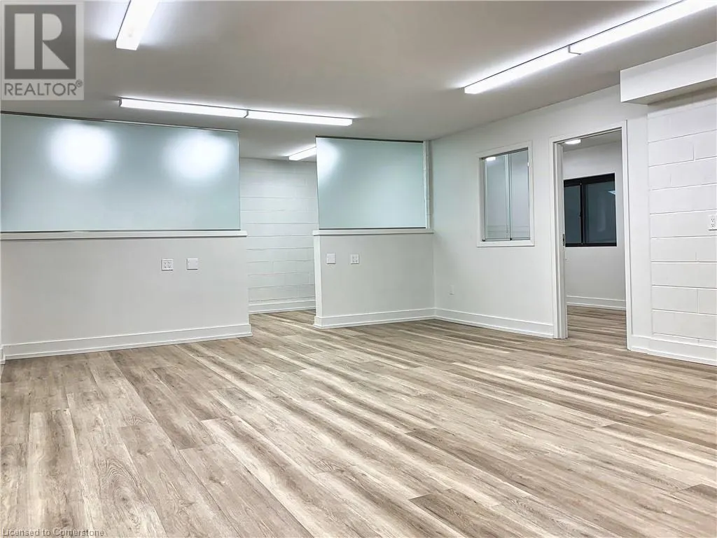 165 PLYMOUTH Road Unit# 4, #4