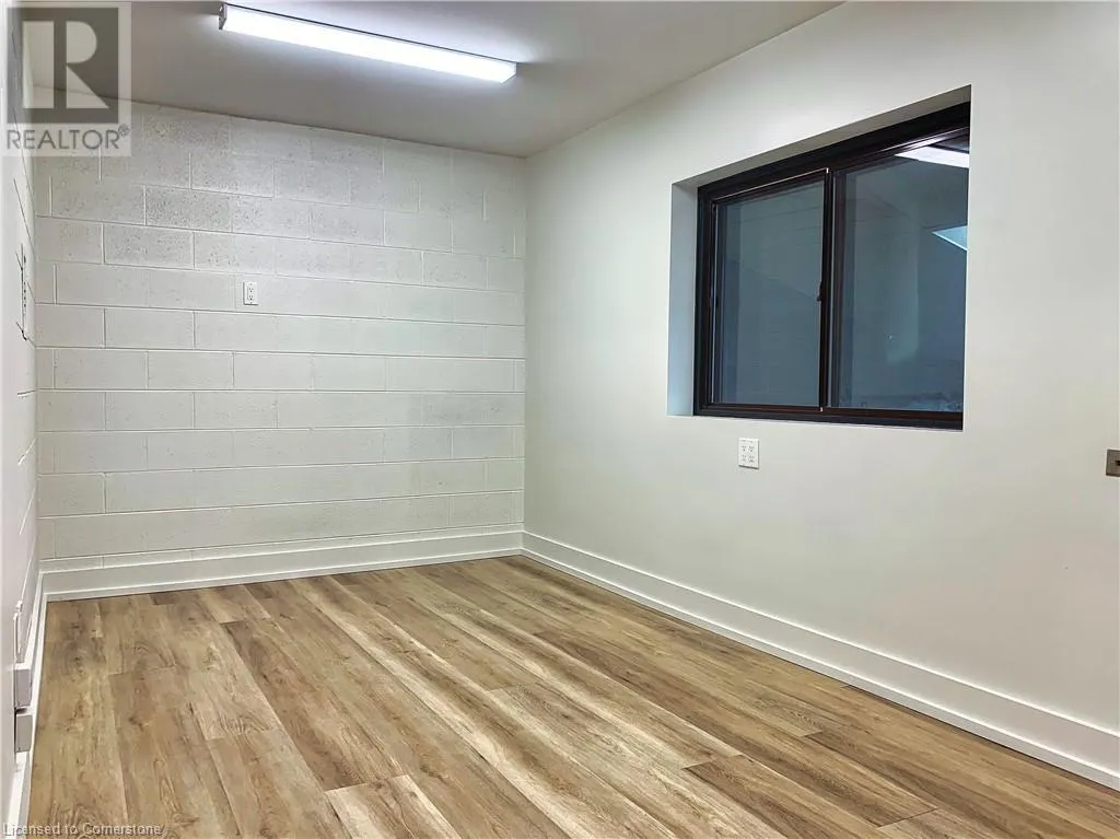 165 PLYMOUTH Road Unit# 4, #4