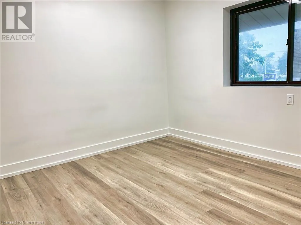 165 PLYMOUTH Road Unit# 4, #4