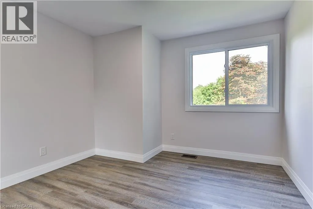 22 ATWOOD Crescent