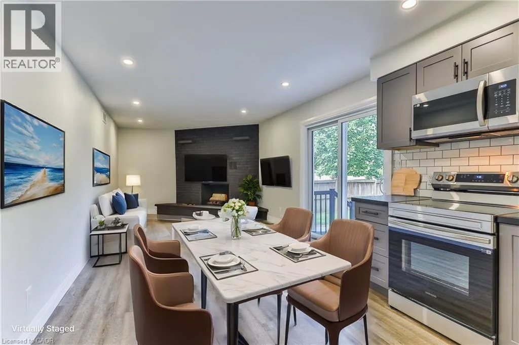 22 ATWOOD Crescent