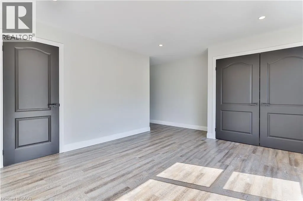 22 ATWOOD Crescent