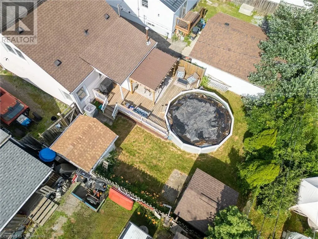 325 SIMPSON Avenue