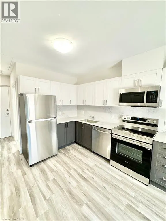 162 SNYDERS Road E Unit# 201, #201