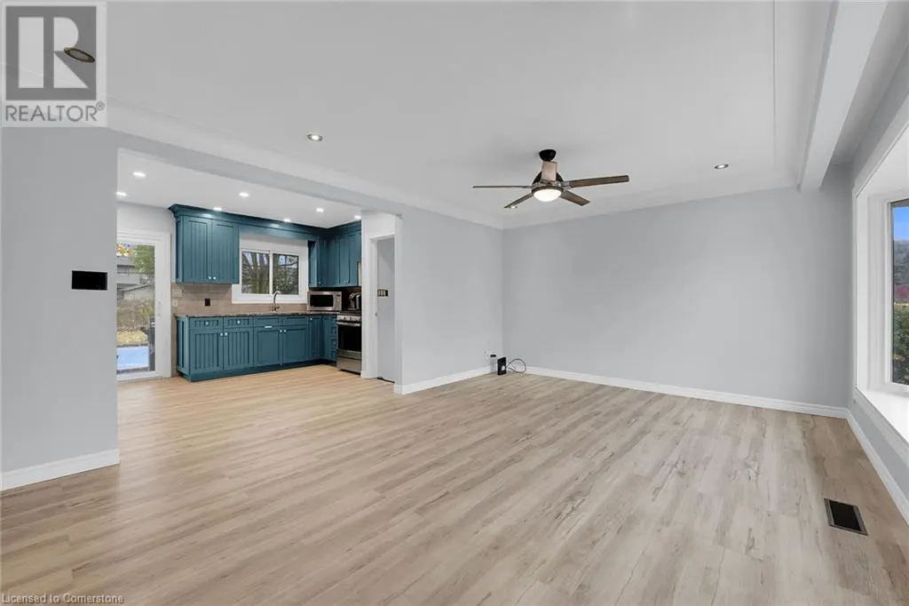 46 ORIOLE Crescent