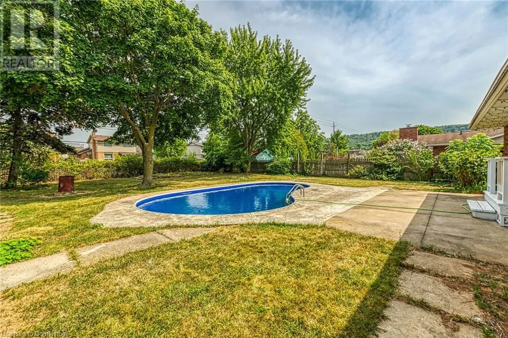 46 ORIOLE Crescent