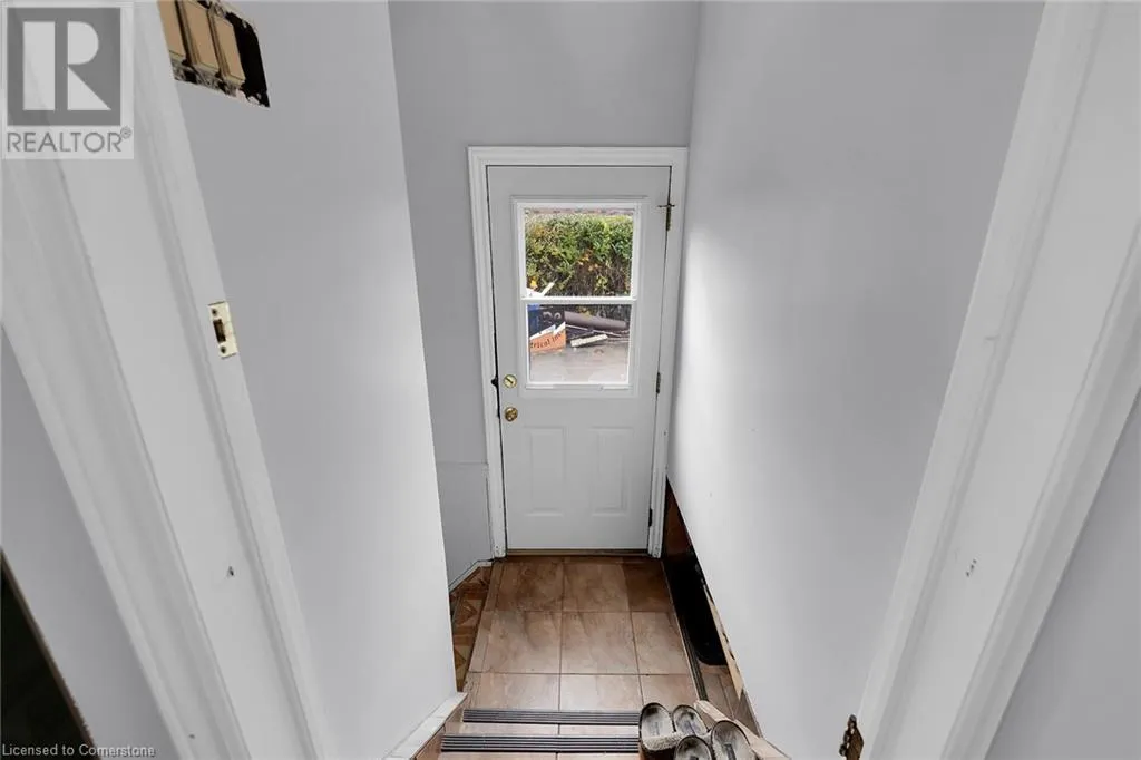 46 ORIOLE Crescent