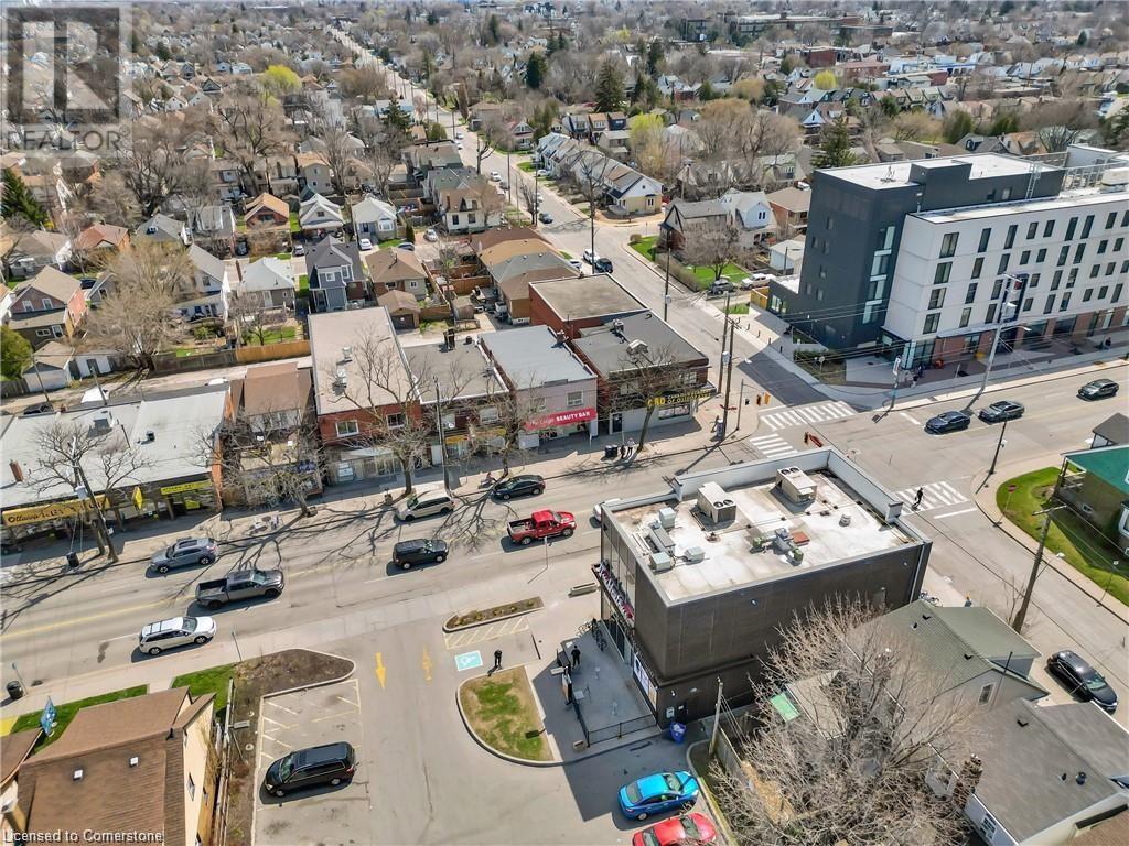 70 OTTAWA Street N Unit# 1