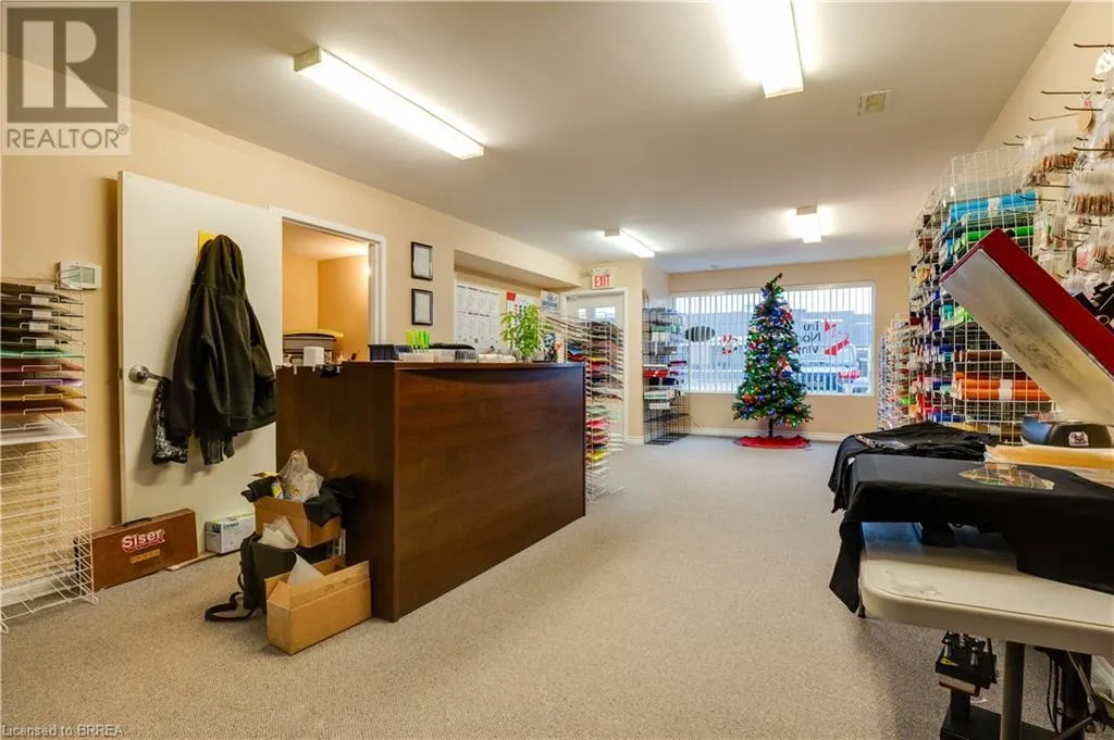 45 DALKEITH Drive Unit# 2, #2