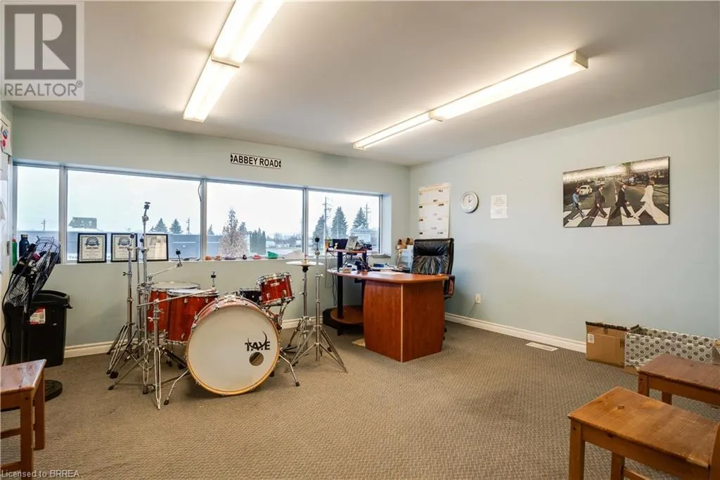 45 DALKEITH Drive Unit# 2, #2