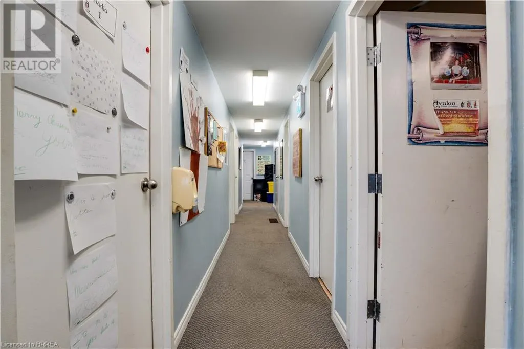 45 DALKEITH Drive Unit# 2, #2