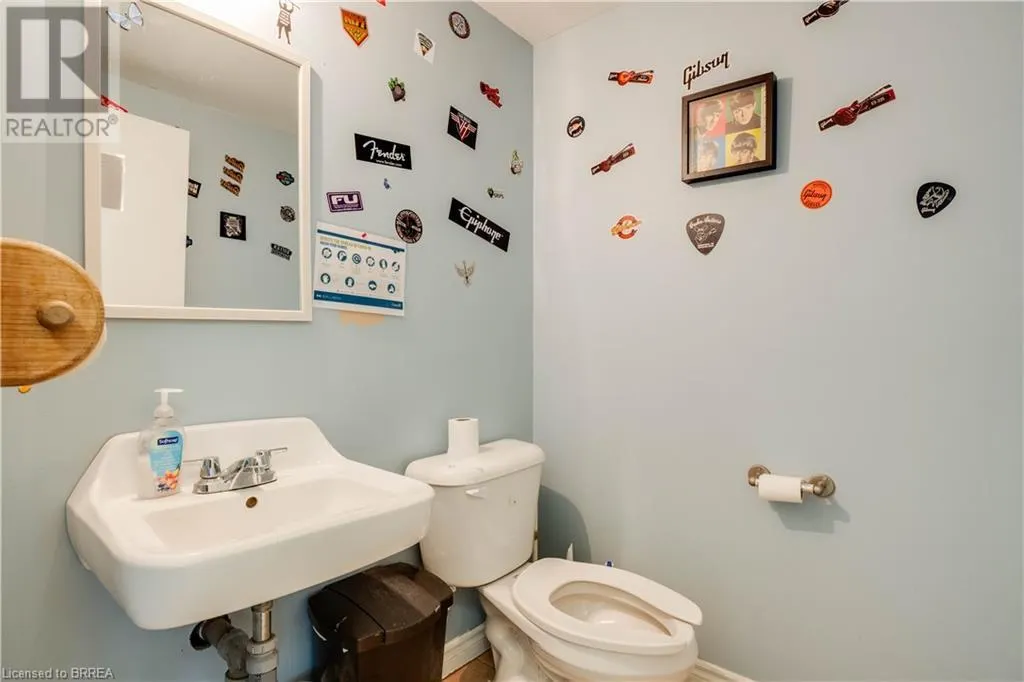 45 DALKEITH Drive Unit# 2, #2