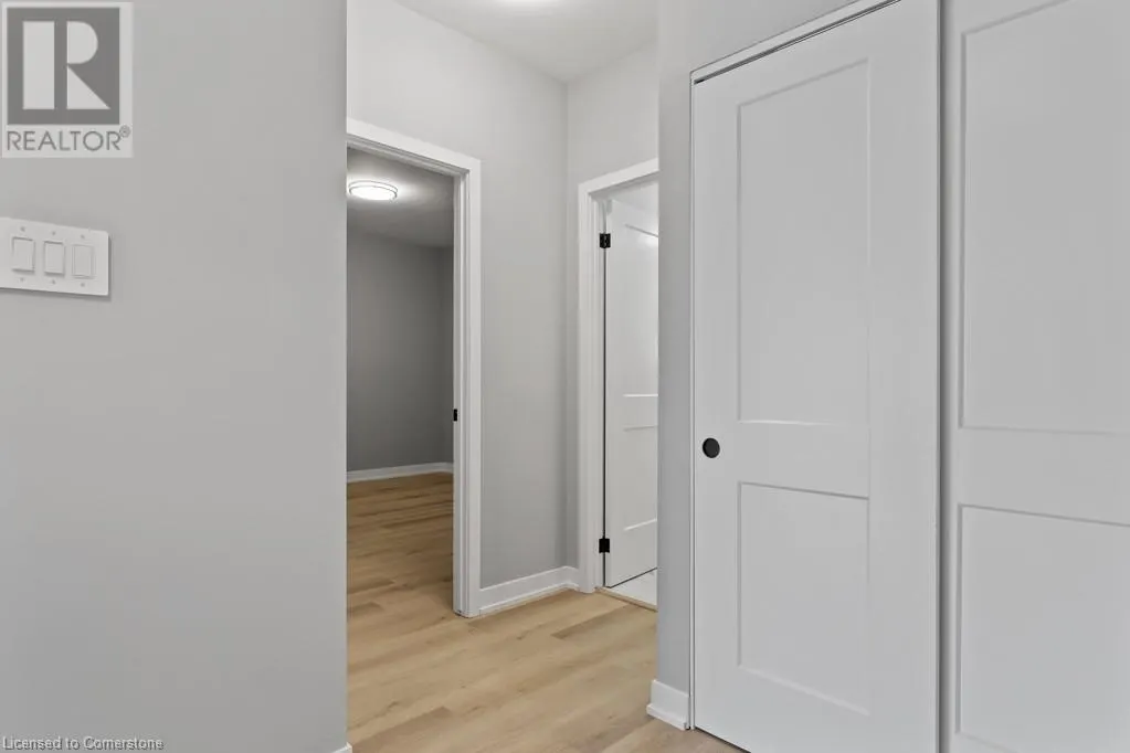 5002 KING Street Unit# 206, #206
