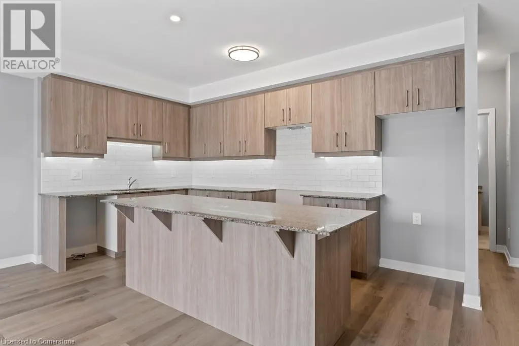 5002 KING Street Unit# 206, #206