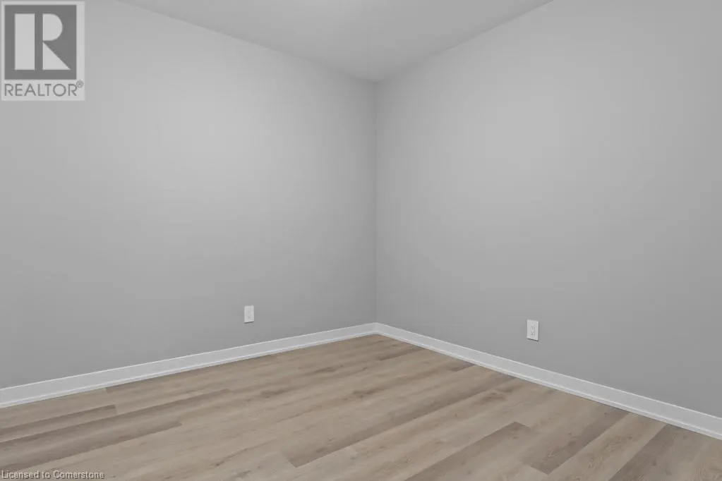 5002 KING Street Unit# 206, #206