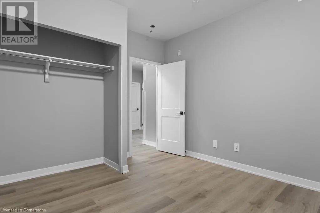 5002 KING Street Unit# 206, #206