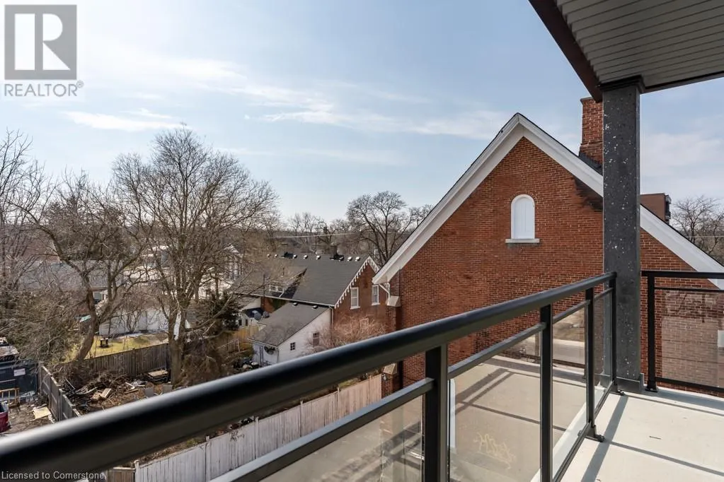 5002 KING Street Unit# 206, #206