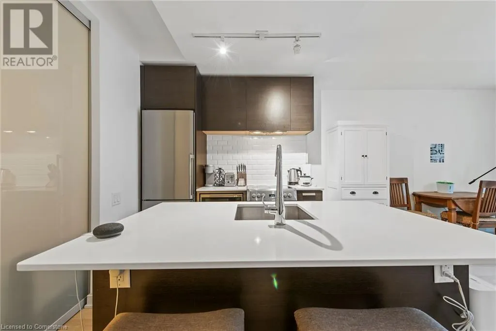 57 ST JOSEPH Street Unit# 206, #206