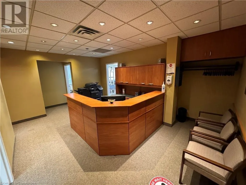 1030 UPPER JAMES Street Unit# 405, #405