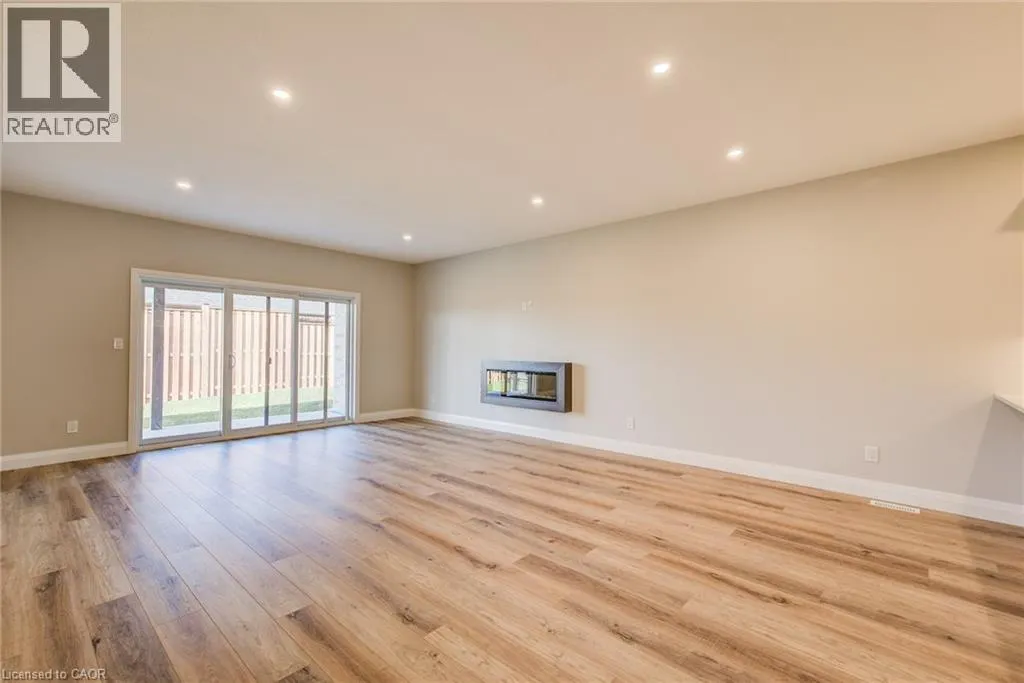 106 SOUTH PARKWOOD Boulevard