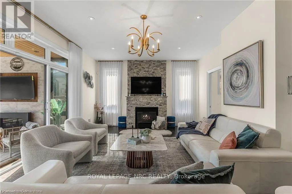 14 TUSCANY Court