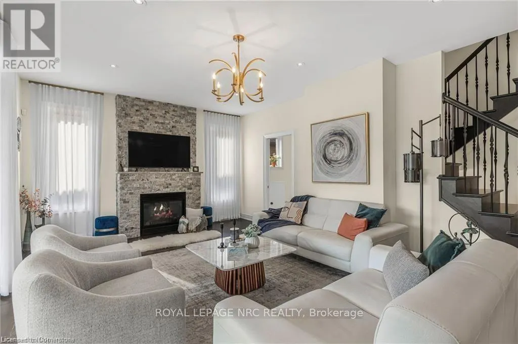 14 TUSCANY Court