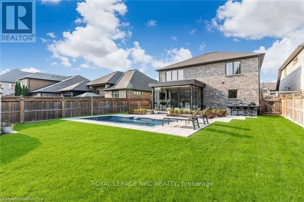 14 TUSCANY Court
