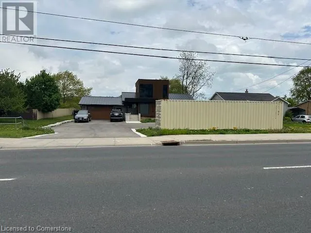 1893 RYMAL Road E