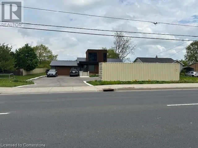 1893 RYMAL Road E