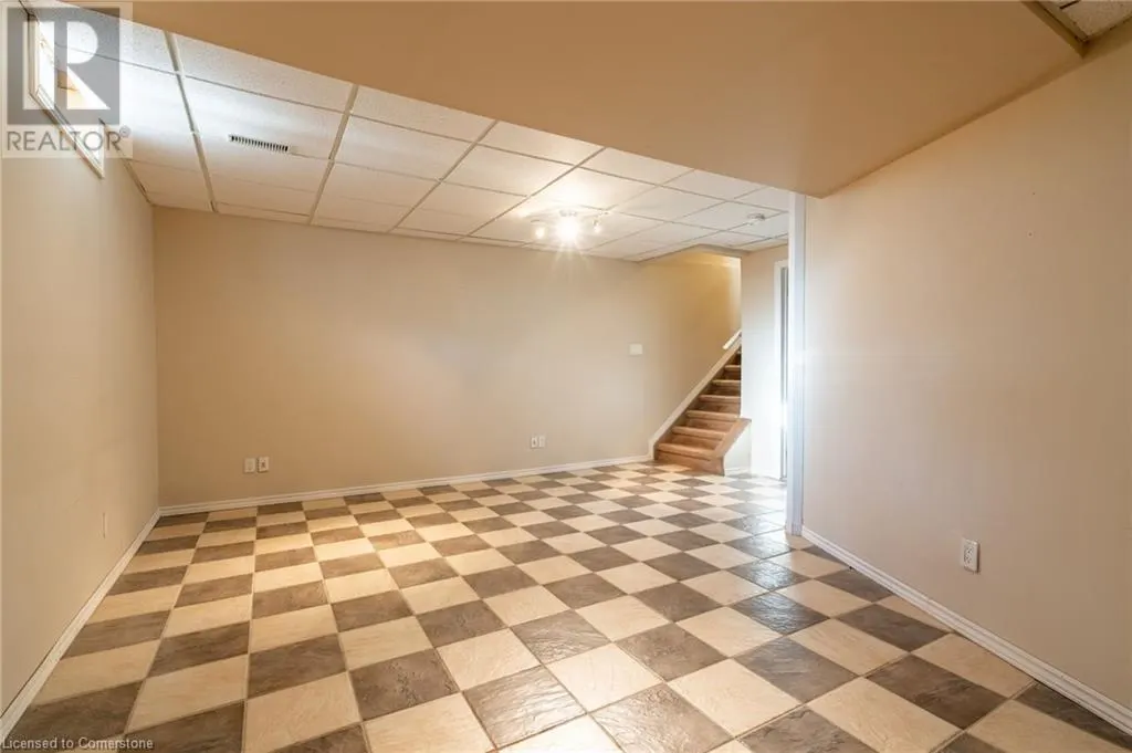 1276 SILVAN FOREST Drive Unit# 17, #17