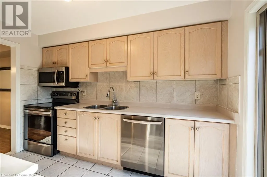 1276 SILVAN FOREST Drive Unit# 17, #17