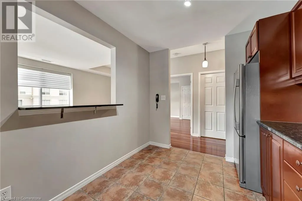 4000 CREEKSIDE Drive Unit# 203, #203