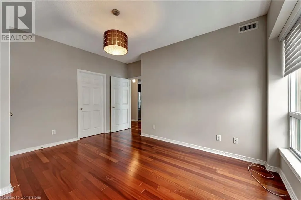 4000 CREEKSIDE Drive Unit# 203, #203