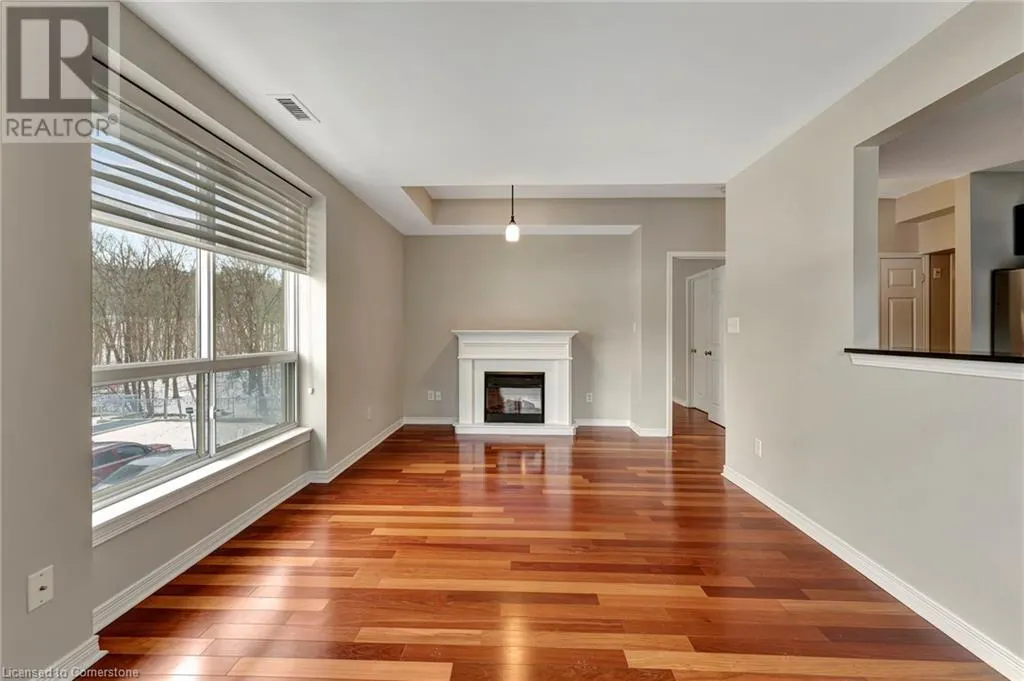 4000 CREEKSIDE Drive Unit# 203, #203