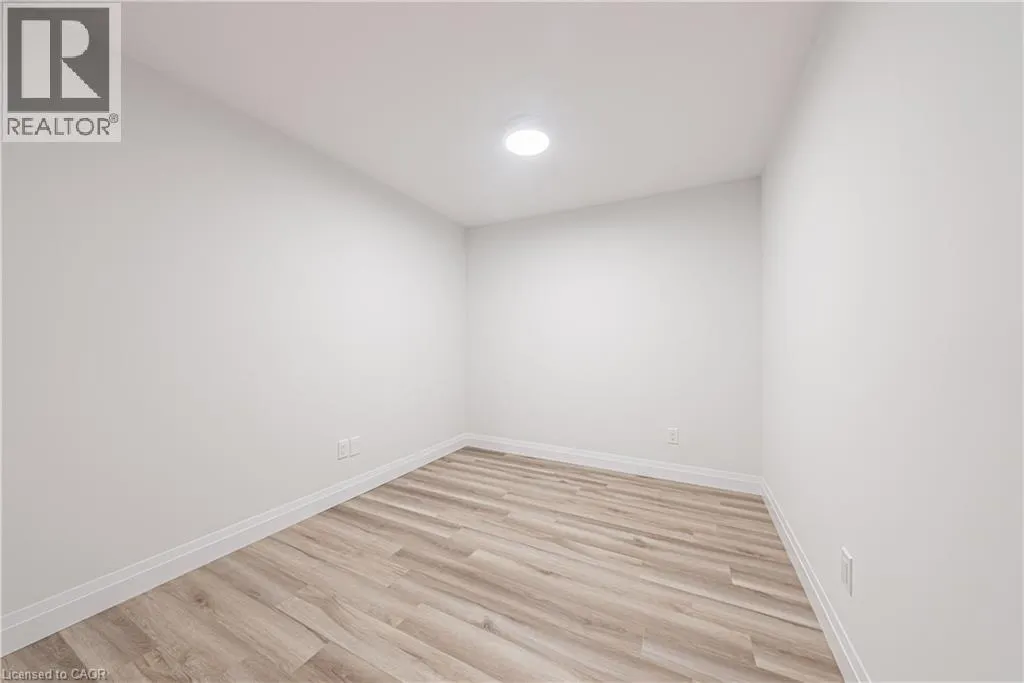 153 WILSON Street W Unit# 103, #103