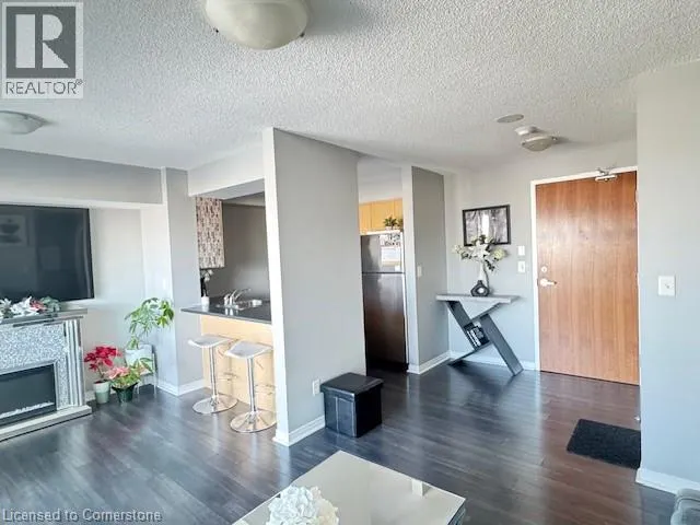215 QUEEN Street E Unit# 711, #711