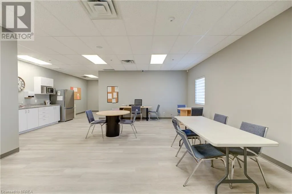1070 REST ACRES Road Unit# Bldg F #7, #Bldg F #7