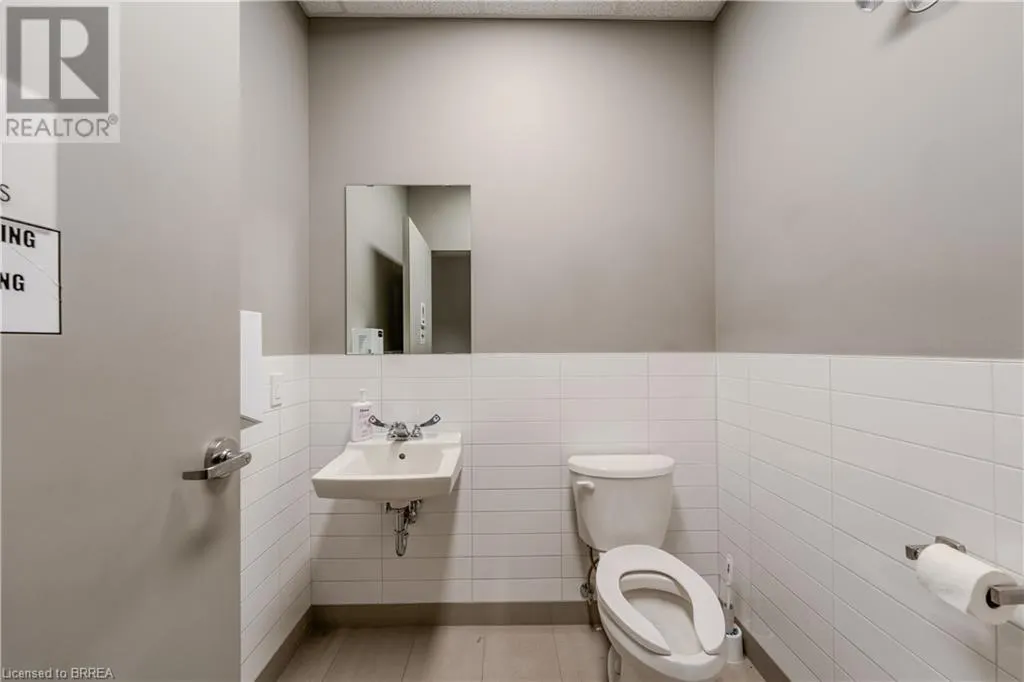 1070 REST ACRES Road Unit# Bldg F #7, #Bldg F #7