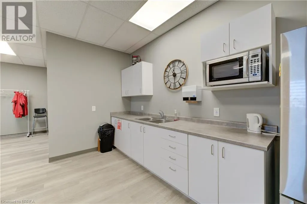 1070 REST ACRES Road Unit# Bldg F #7, #Bldg F #7