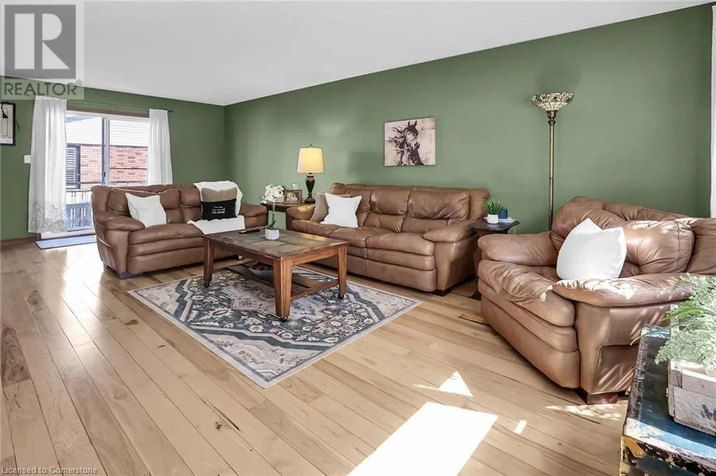 5001 HILLSIDE Drive