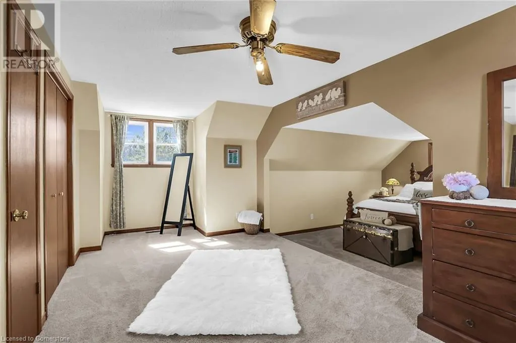5001 HILLSIDE Drive
