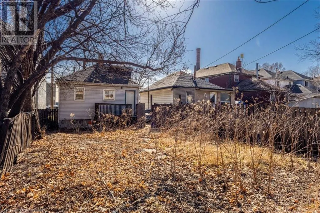 31 BIGGAR Avenue