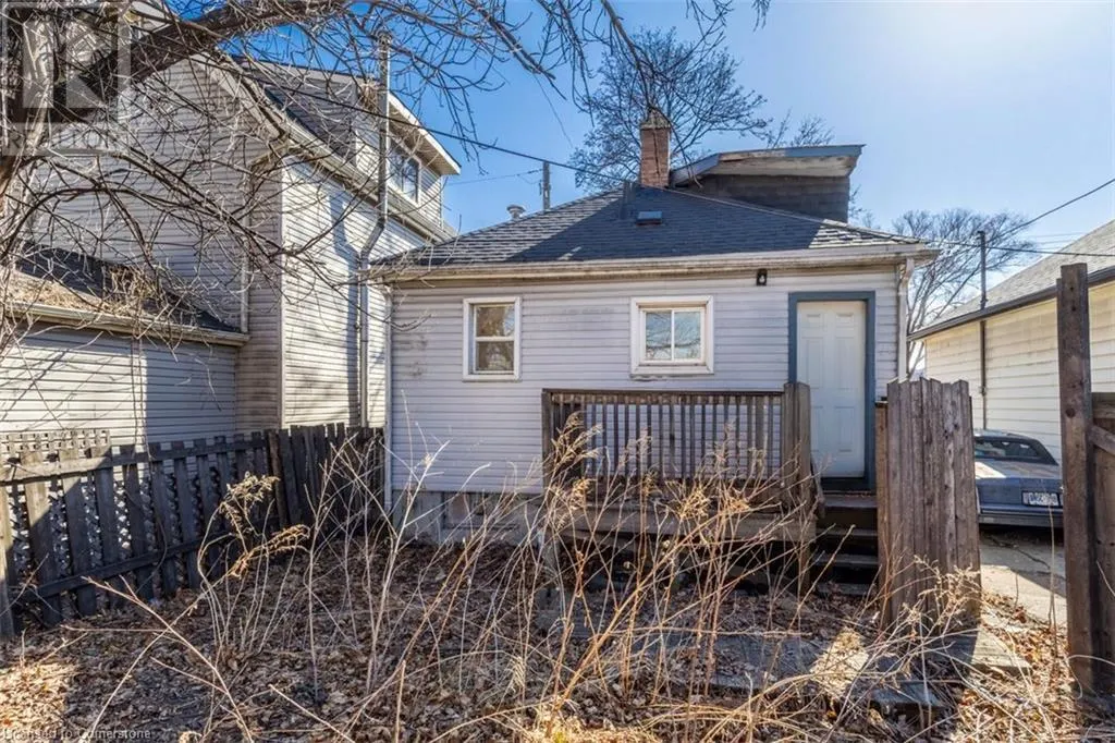 31 BIGGAR Avenue
