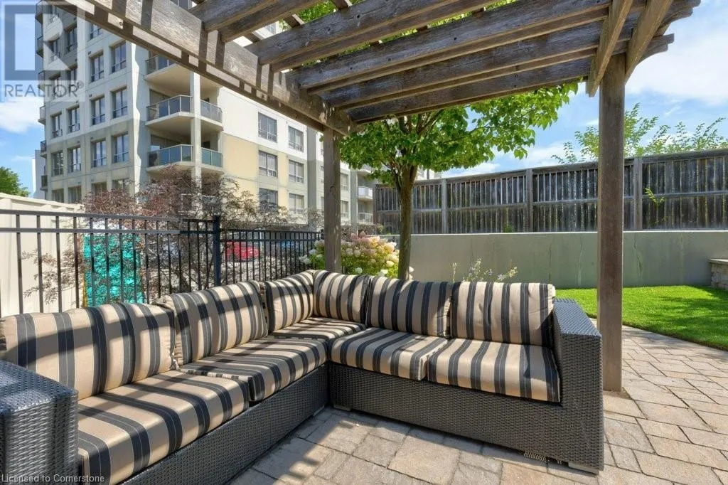 539 BELMONT Avenue W Unit# 1004, #1004